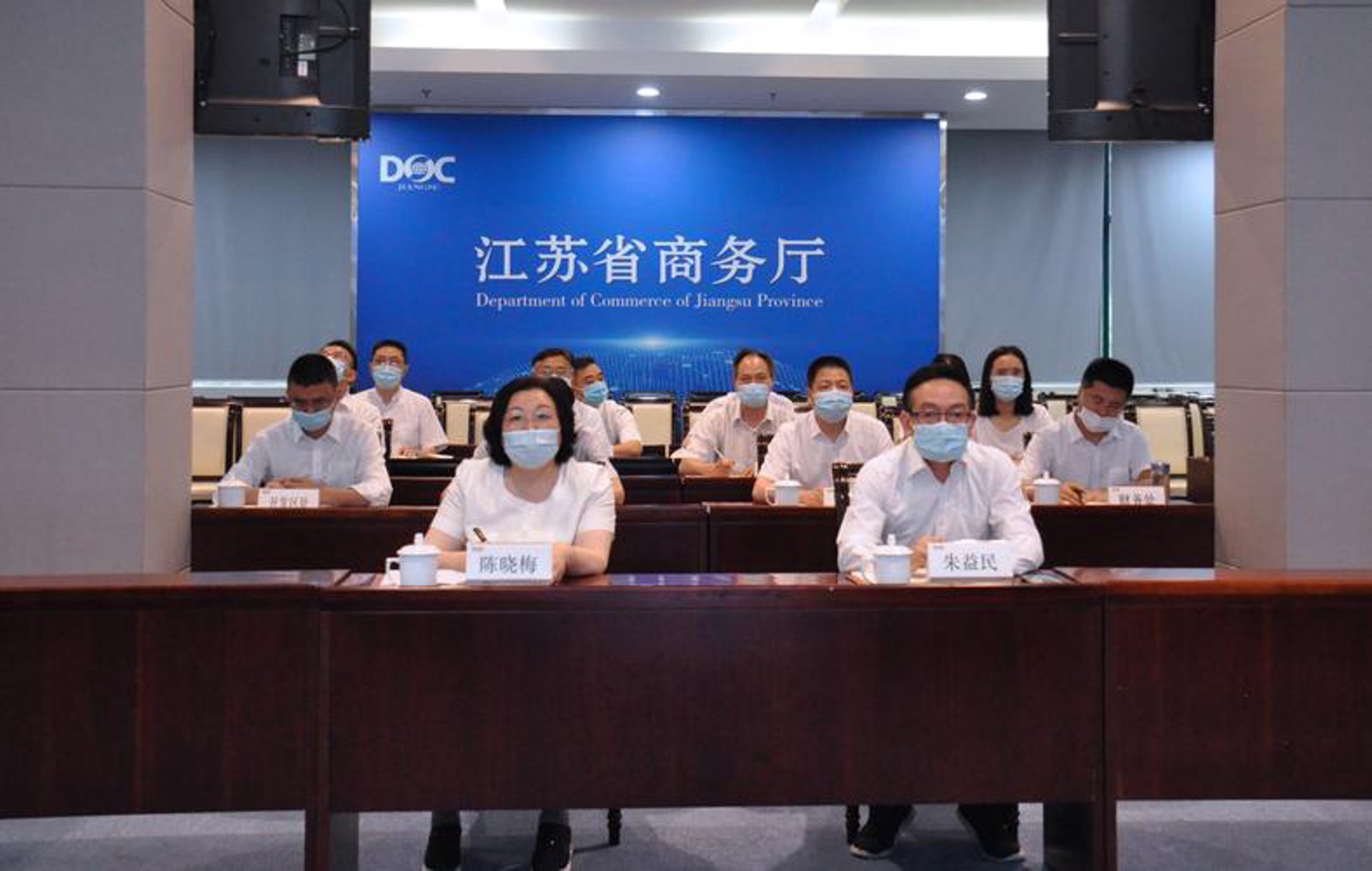 企业选择信息咨询服务:一份选购指南